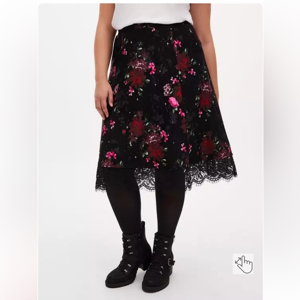Torrid size 00x 10 M/L Black Floral Premium Ponte Lace Midi Skirt